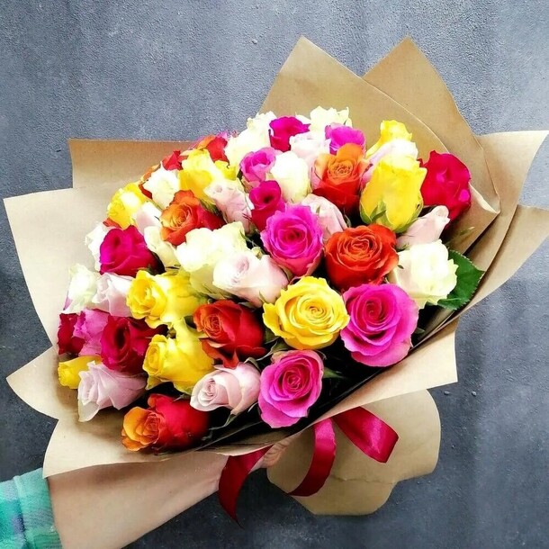 51 роза🌹, артикул F1099064 - 4780 рублей, доставка по городу. Flawery - доставка цветов