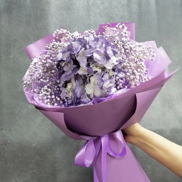 Гортензия и гипсофила, артикул F1099157 - 1682 рублей, доставка по городу. Flawery - доставка цветов