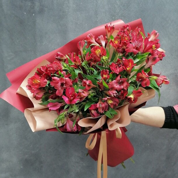 Везувий🌋, артикул F110321 - 2471 рублей, доставка по городу. Flawery - доставка цветов