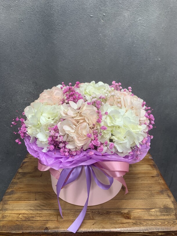 Облако гортензии, артикул F1131328 - 2149 рублей, доставка по городу. Flawery - доставка цветов