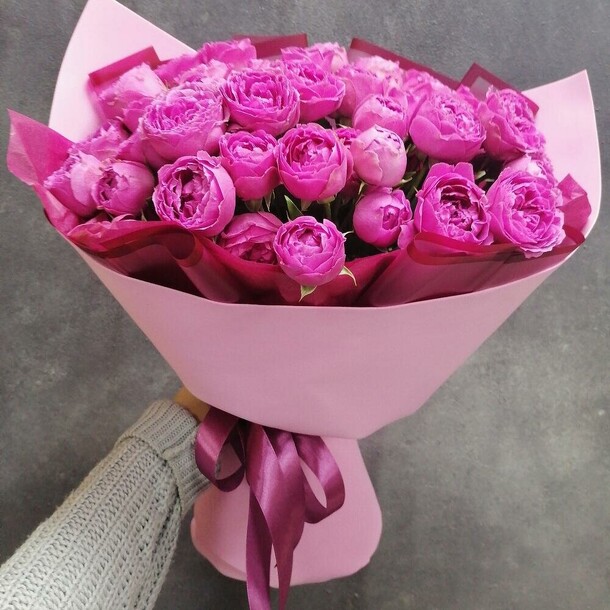 Пионовидный букет роз, артикул F1133651 - 2990 рублей, доставка по городу. Flawery - доставка цветов