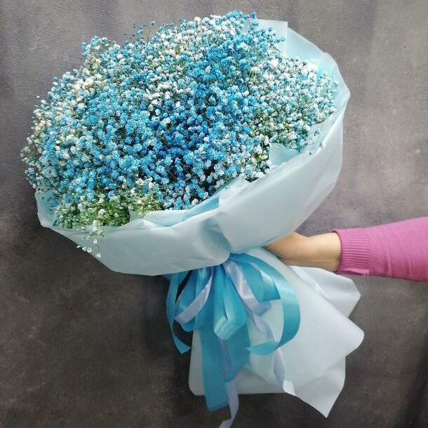 Небесный 💙букет гипсофилы, артикул F1234434 - 2700 рублей, доставка по городу. Flawery - доставка цветов