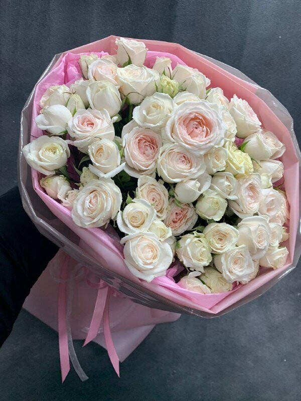 Нежность в одном букете, артикул F1234977 - 4950 рублей, доставка по городу. Flawery - доставка цветов