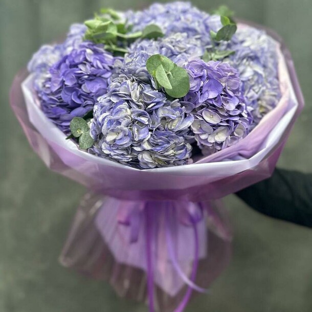 Стильный из гортензии, артикул F1359141 - 4700 рублей, доставка по городу. Flawery - доставка цветов