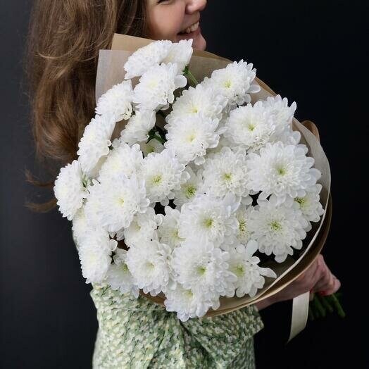 Моно из белых хризантем, артикул F1242009 - 3960 рублей, доставка по городу. Flawery - доставка цветов