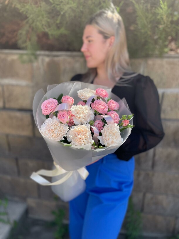 Букет "очаровашка", артикул F1300194 - 5988 рублей, доставка по городу. Flawery - доставка цветов