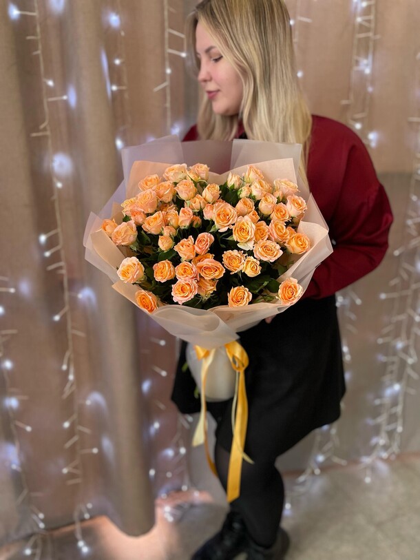 Монобукет «крылья ангела», артикул F1379823 - 11073 рублей, доставка по городу. Flawery - доставка цветов