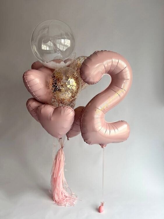 Композиция из шарв с цифрой для девочки, артикул F1386412 - 6890 рублей, доставка по городу. Flawery - доставка цветов