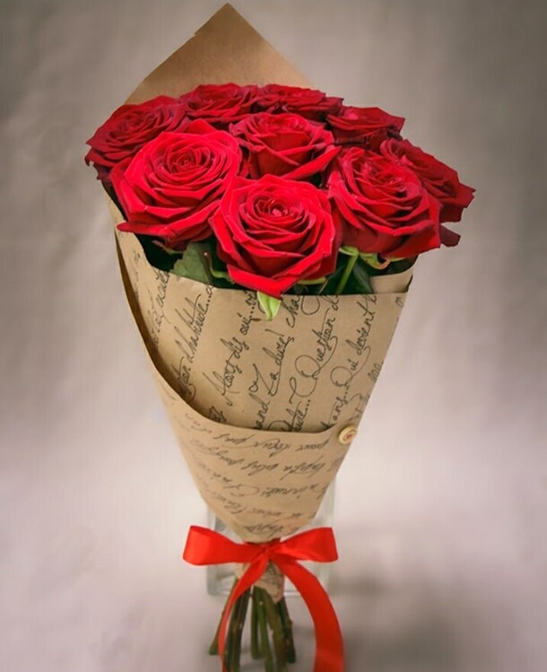 Букет из роз, артикул F1110089 - 4173 рублей, доставка по городу. Flawery - доставка цветов