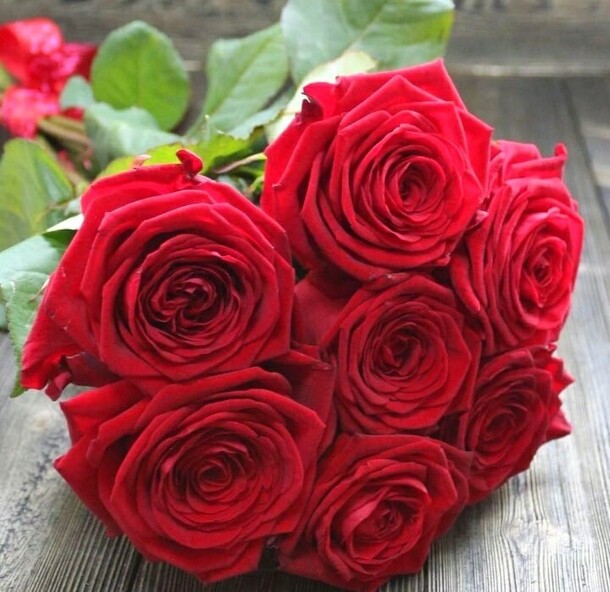 Букет из роз, артикул F1110090 - 3265 рублей, доставка по городу. Flawery - доставка цветов