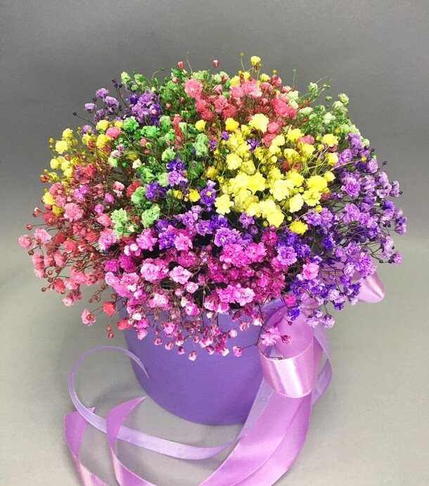 Композиция из радужной гипсофилы, артикул F1116777 - 2860 рублей, доставка по городу. Flawery - доставка цветов