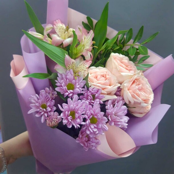 Букет 15, артикул F1146230 - 2420 рублей, доставка по городу. Flawery - доставка цветов