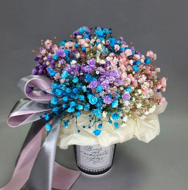 Стаканчик с гипсофилой, артикул F1148661 - 1650 рублей, доставка по городу. Flawery - доставка цветов