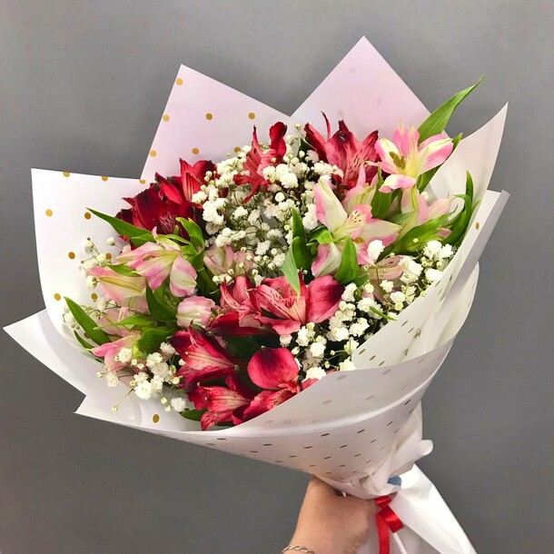 Букет из гипсофилы, артикул F1225301 - 2970 рублей, доставка по городу. Flawery - доставка цветов