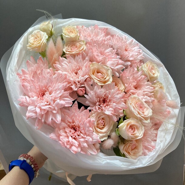 Букет авторский, артикул F1416473 - 4180 рублей, доставка по городу. Flawery - доставка цветов