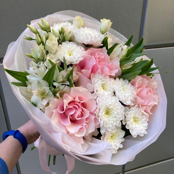 Романтик, артикул F1434555 - 5060 рублей, доставка по городу. Flawery - доставка цветов