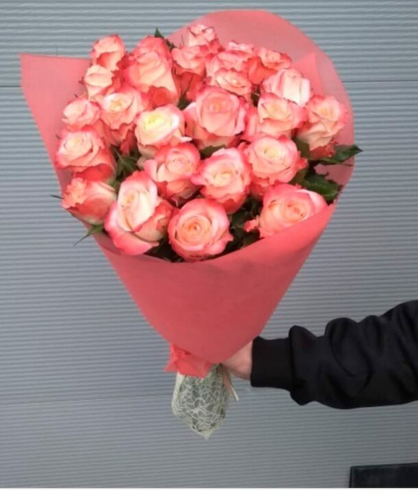 Кабарет 2, артикул F1067134 - 5679 рублей, доставка по городу. Flawery - доставка цветов