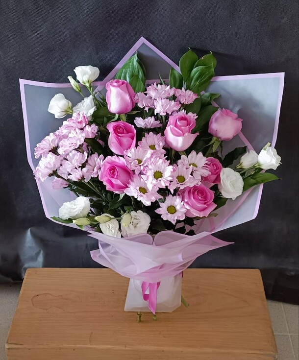 Букетик 19, артикул F1154340 - 5049 рублей, доставка по городу. Flawery - доставка цветов