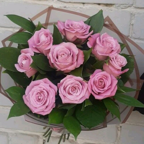 Букет лавандовых роз, артикул F1327642 - 2500 рублей, доставка по городу. Flawery - доставка цветов