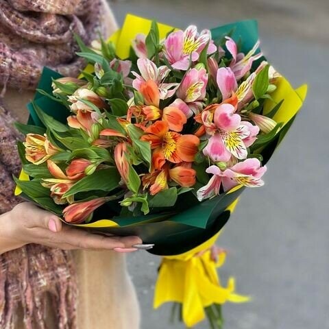 Игра чувств, артикул F1074158 - 4905 рублей, доставка по городу. Flawery - доставка цветов