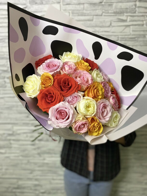 25 роз эквадор, артикул F1120219 - 11600 рублей, доставка по городу. Flawery - доставка цветов