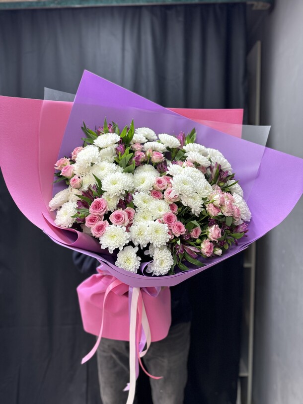 Шикарный подарок, артикул F1348858 - 13515 рублей, доставка по городу. Flawery - доставка цветов