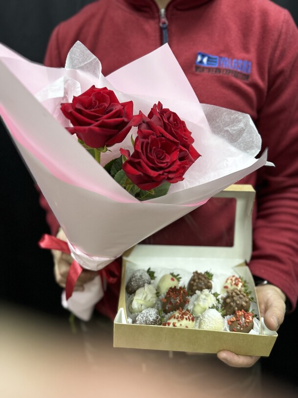 Комбо набор, артикул F1355138 - 5180 рублей, доставка по городу. Flawery - доставка цветов