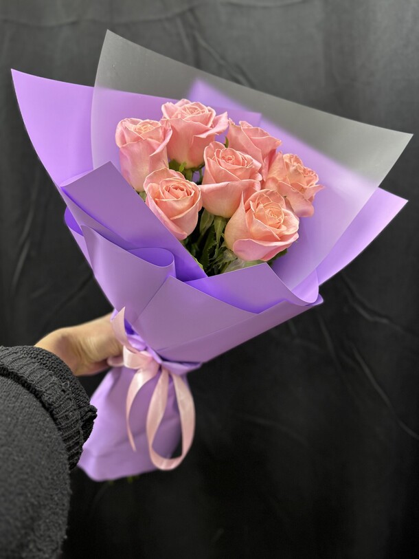 Букет розовых роз, артикул F1379976 - 2975 рублей, доставка по городу. Flawery - доставка цветов