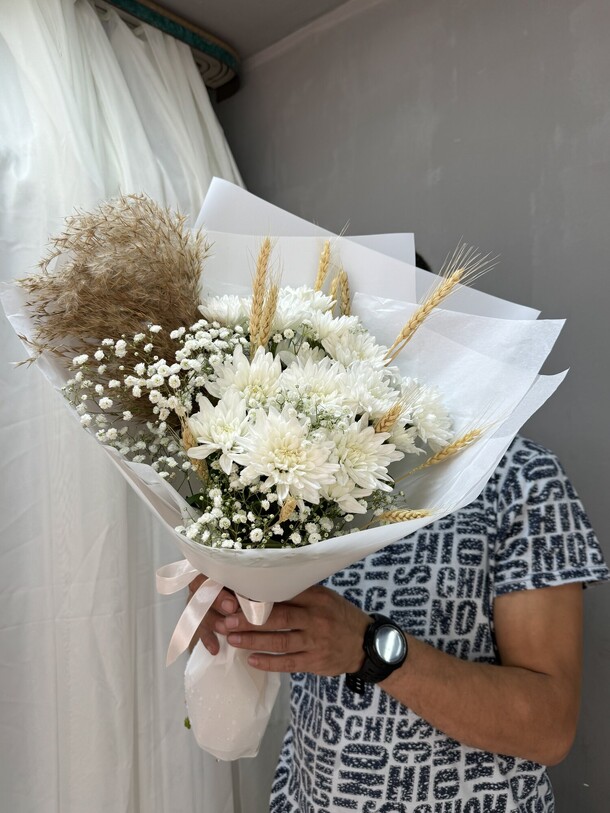 Нежный поцелуй, артикул F1436199 - 3540 рублей, доставка по городу. Flawery - доставка цветов