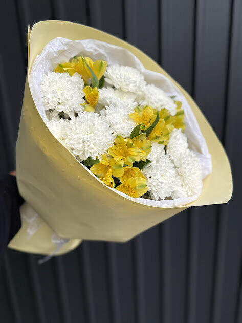 Акцент, артикул F1494472 - 3280 рублей, доставка по городу. Flawery - доставка цветов