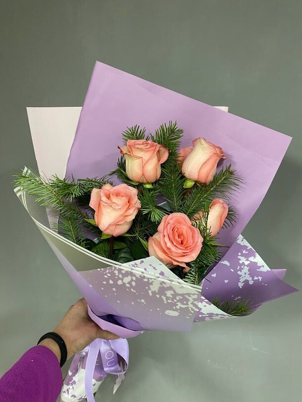 Праздничный привет, артикул F1503661 - 2755 рублей, доставка по городу. Flawery - доставка цветов