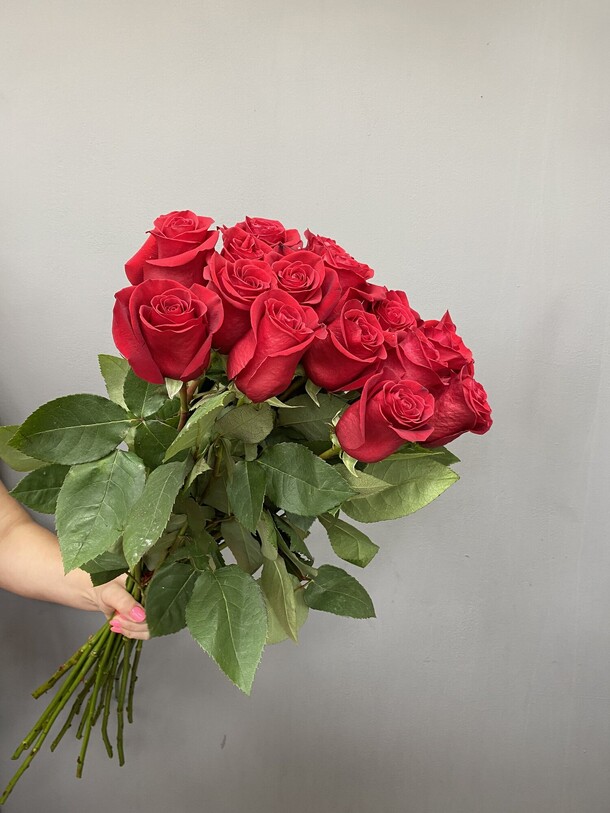 Букет роз «мерси», артикул F1135587 - 9983 рублей, доставка по городу. Flawery - доставка цветов