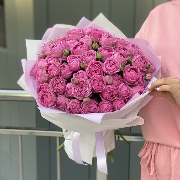 Букет из пионовидных роз, артикул F1070997 - 20000 рублей, доставка по городу. Flawery - доставка цветов