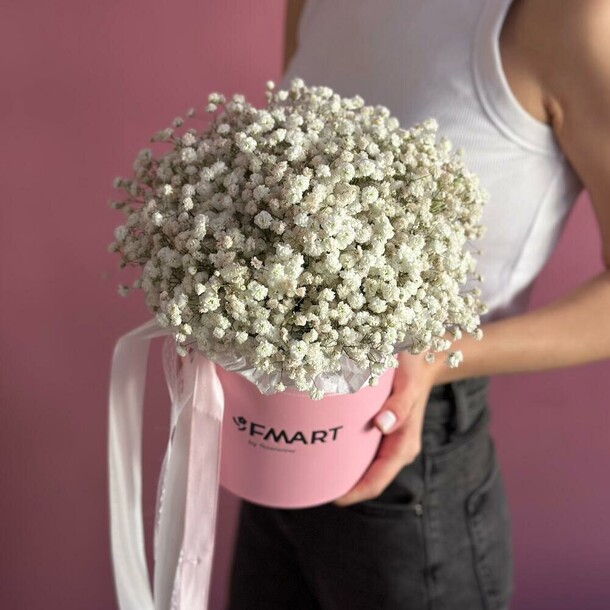 Коробка из белой гипсофилы s -лоури-, артикул F1398769 - 3255 рублей, доставка по городу. Flawery - доставка цветов