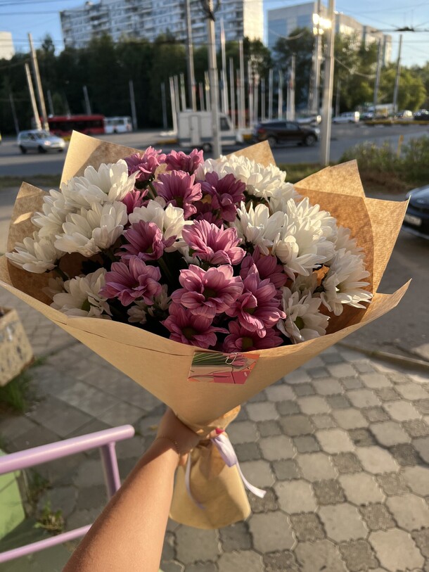 Букет ромашек, артикул F1132857 - 2970 рублей, доставка по городу. Flawery - доставка цветов