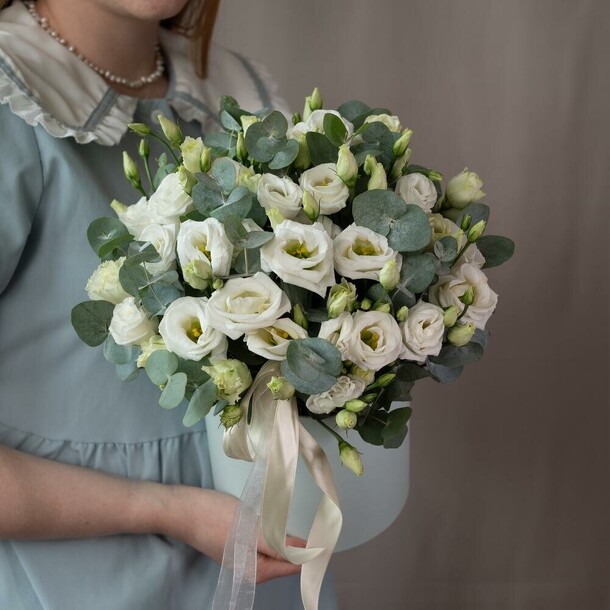 Белый танец, артикул F1420634 - 5082 рублей, доставка по городу. Flawery - доставка цветов