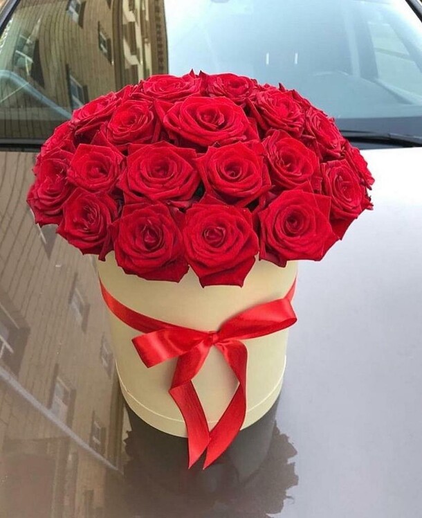 Розы в коробке, артикул F1168959 - 6999 рублей, доставка по городу. Flawery - доставка цветов