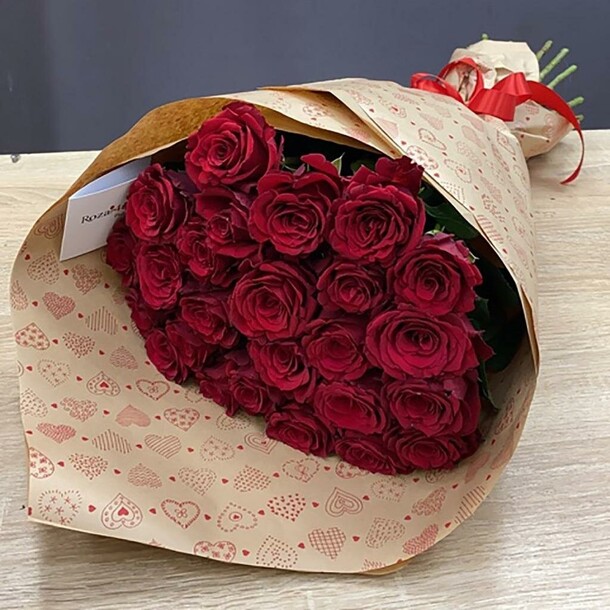 Букет из роз, артикул F1169580 - 6999 рублей, доставка по городу. Flawery - доставка цветов