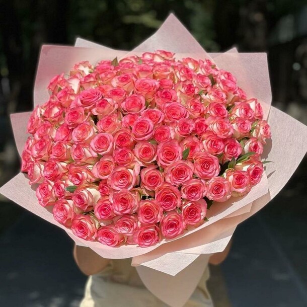 101 роз джумилия, артикул F1169583 - 26888 рублей, доставка по городу. Flawery - доставка цветов