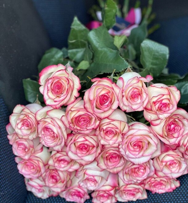 Джумилия 35, артикул F1169714 - 7499 рублей, доставка по городу. Flawery - доставка цветов