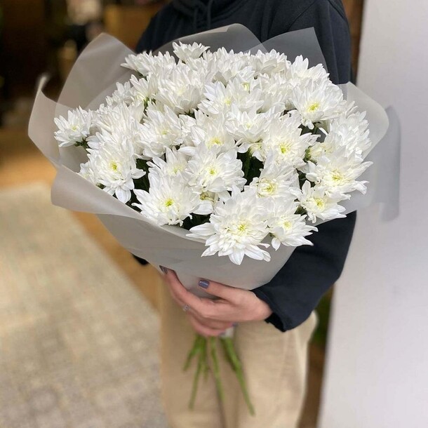 Хризантема белая, артикул F1172672 - 4099 рублей, доставка по городу. Flawery - доставка цветов