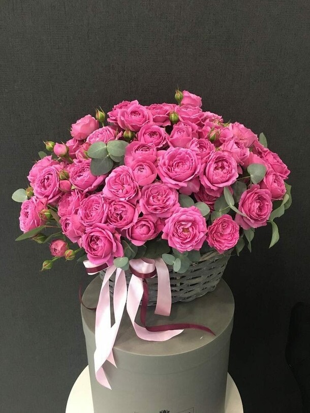 Кустовая роза, артикул F1210758 - 26300 рублей, доставка по городу. Flawery - доставка цветов