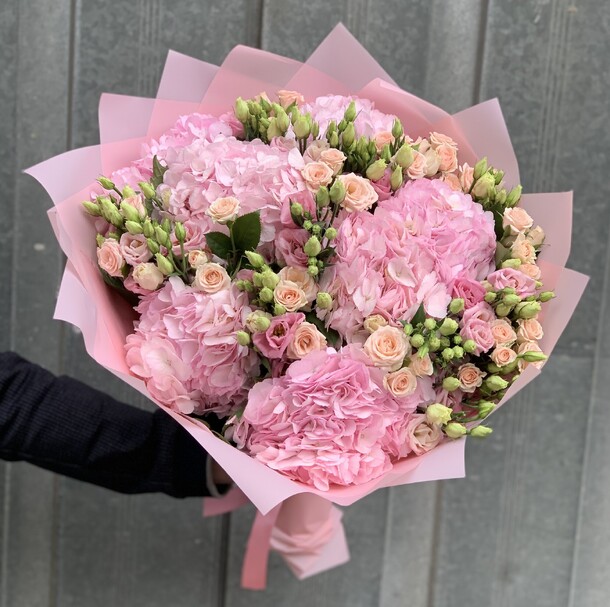 Гортензия, артикул F1211447 - 12018 рублей, доставка по городу. Flawery - доставка цветов