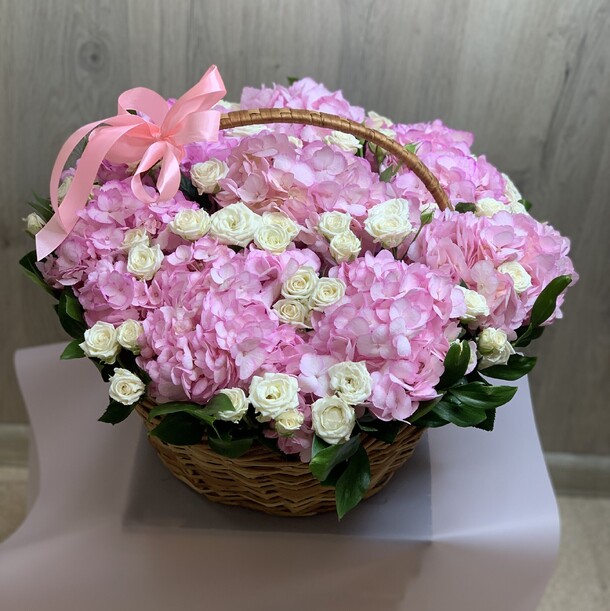 Корзина, артикул F1222834 - 22800 рублей, доставка по городу. Flawery - доставка цветов