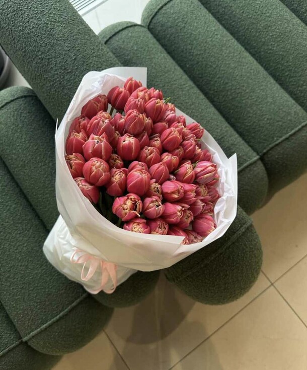 Тюльпан, артикул F1241358 - 15387 рублей, доставка по городу. Flawery - доставка цветов