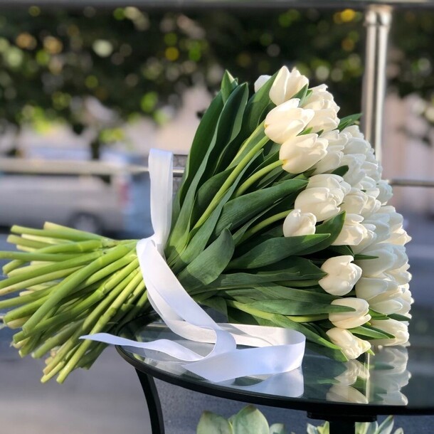 Та самая самая, артикул F1249043 - 18888 рублей, доставка по городу. Flawery - доставка цветов