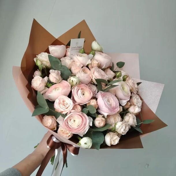 Ранункулюс, артикул F1264083 - 19360 рублей, доставка по городу. Flawery - доставка цветов