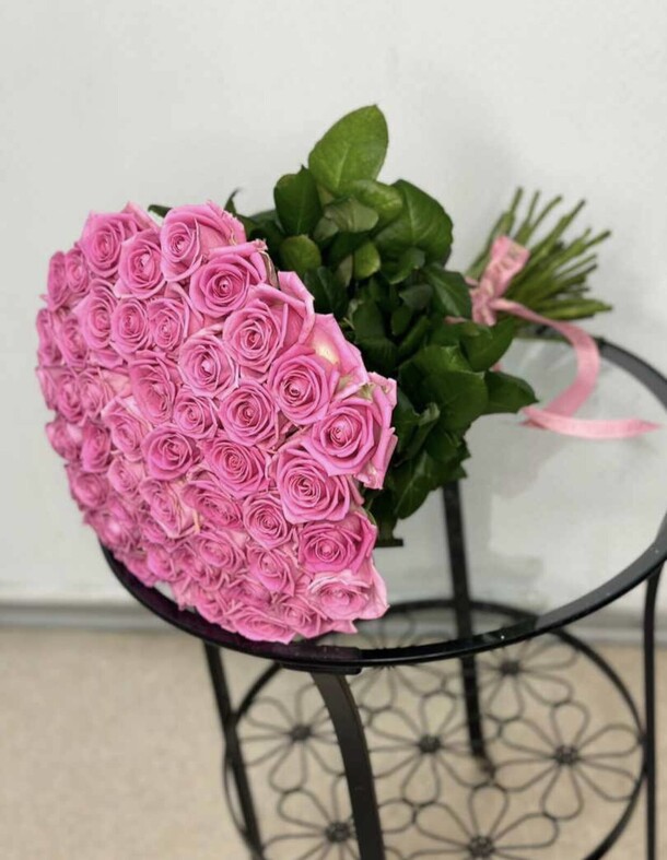 Роза аква, артикул F1271387 - 11280 рублей, доставка по городу. Flawery - доставка цветов