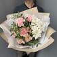 Нежный букет комплимент