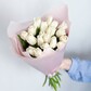 Букет из 19 белых тюльпанов